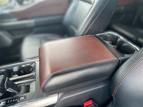 Used 2022 Ford F150 Lariat image 23