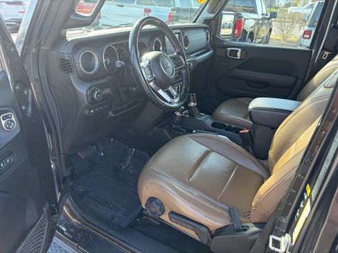 Used 2021 Jeep Wrangler Unlimited Sahara w/ Cold Weather Group image 18