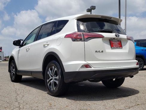 Certified 2018 Toyota RAV4 LE w/ All Weather Liner Package AWD/4WD image 8