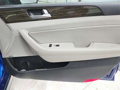 Used 2016 Hyundai Sonata Limited w/ Option Group 04 image 45