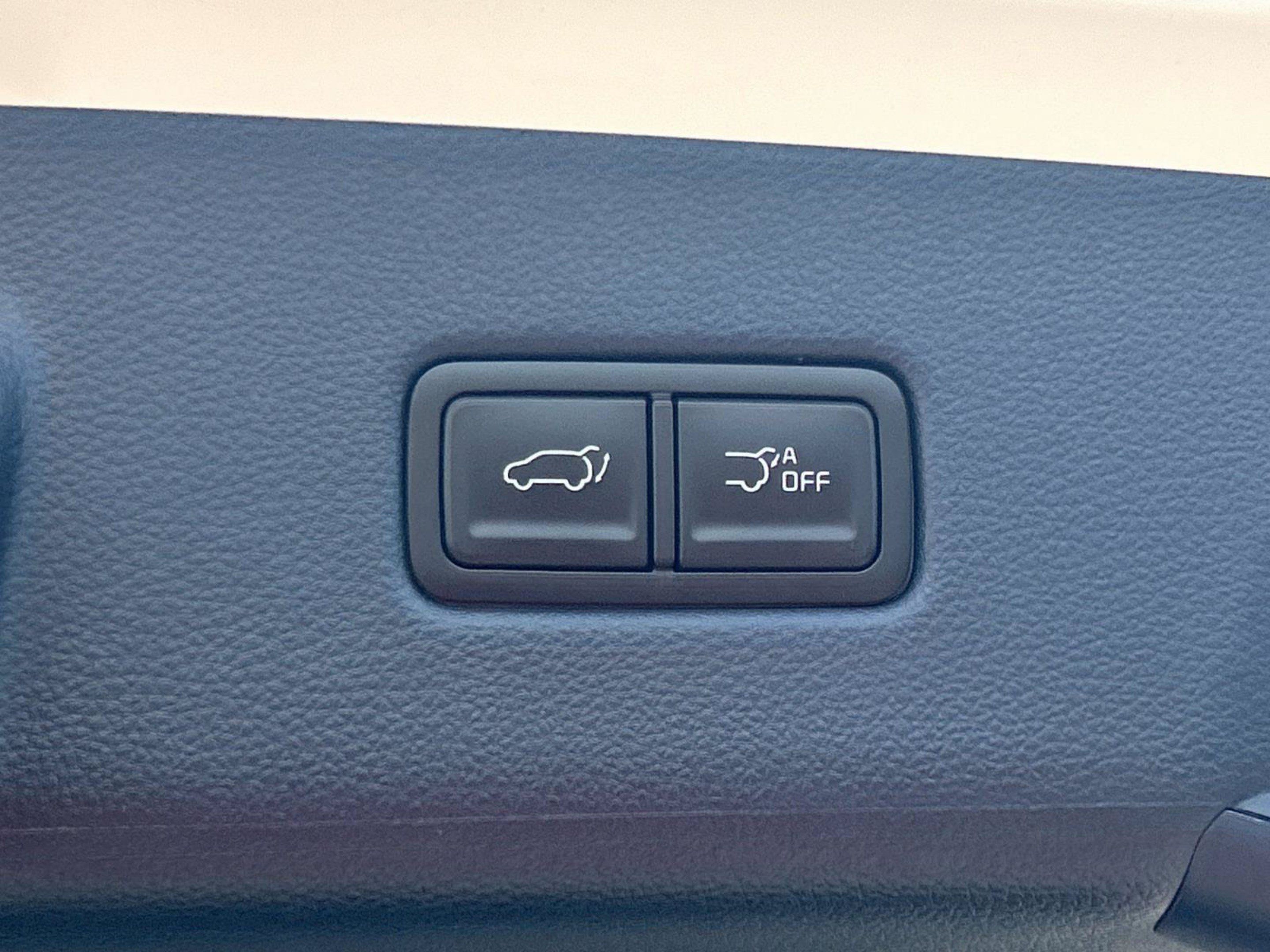 New 2027 Kia Carnival SX FWD image 10