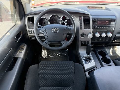 Used 2011 Toyota Tundra 4x4 Double Cab w/ SR5 Pkg image 13