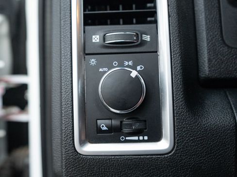 Used 2021 RAM 1500 Warlock AWD/4WD image 20