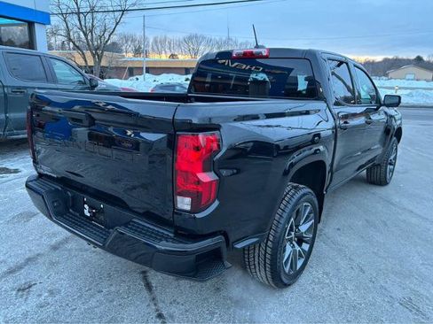 Used 2023 Chevrolet Colorado W/T image 10