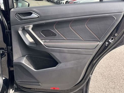 Used 2024 Volkswagen Tiguan Wolfsburg Edition image 23