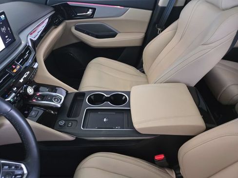Certified 2025 Acura MDX FWD w/ Technology Package image 21