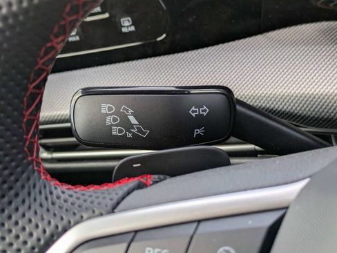 Certified 2026 Volkswagen GTI SE FWD image 35