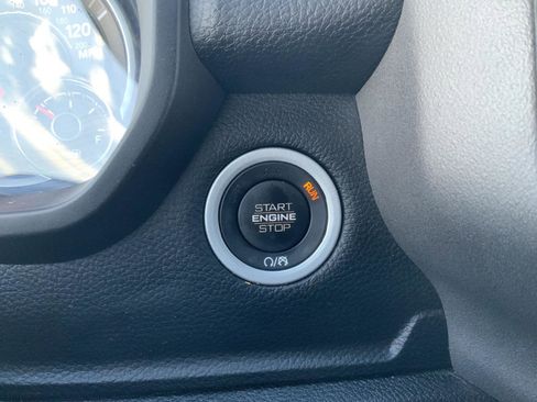 Used 2021 RAM 1500 Big Horn image 32