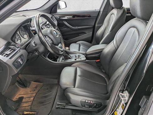 Used 2018 BMW X1 xDrive28i image 16