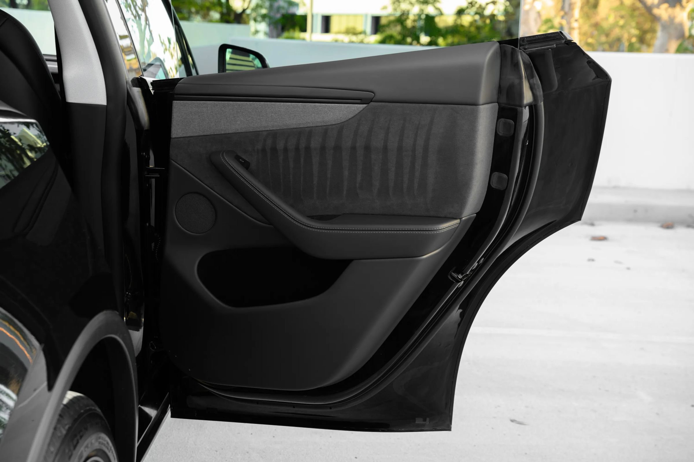 Used 2026 Tesla Model Y AWD image 26