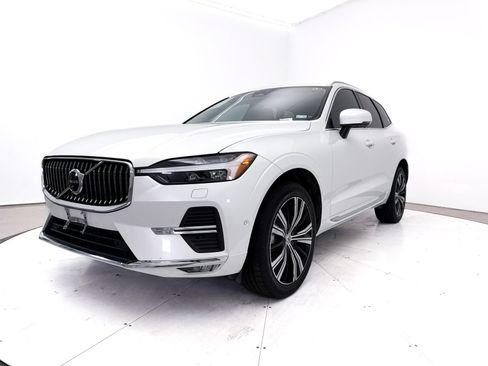 Used 2023 Volvo XC60 B5 Plus w/ Protection Package Premier FWD image 14