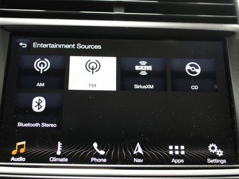 Used 2019 Lincoln Nautilus Reserve w/ Cargo Utility Package AWD/4WD image 28