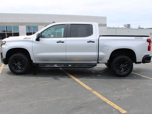 Used 2020 Chevrolet Silverado 1500 LT Trail Boss AWD/4WD image 7