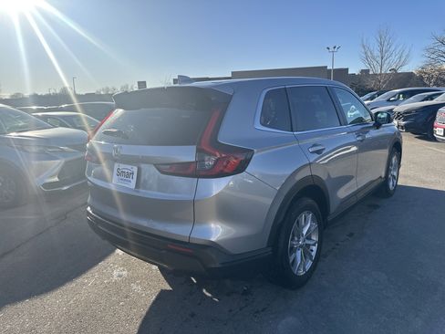 Used 2025 Honda CR-V EX-L image 4