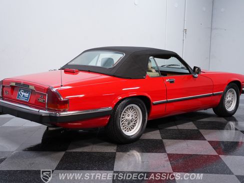 Used 1991 Jaguar XJS V12 Convertible RWD image 11