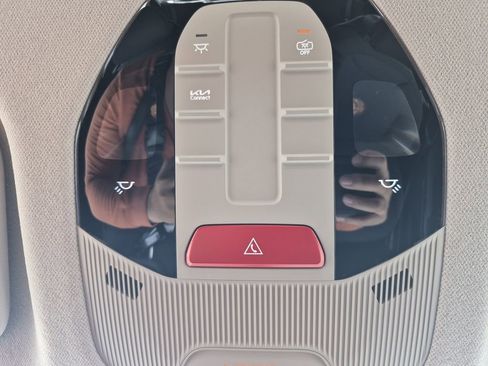 New 2026 Kia K4 LXS image 24