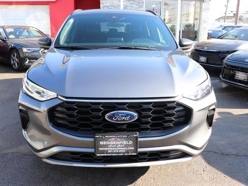 Used 2024 Ford Escape ST-Line AWD/4WD image 8