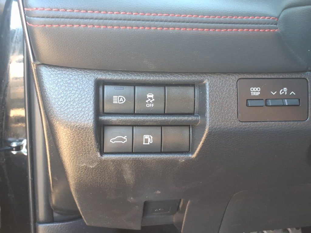 Used 2021 Toyota Avalon TRD FWD image 15