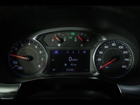 Used 2023 Chevrolet Traverse LT FWD image 25