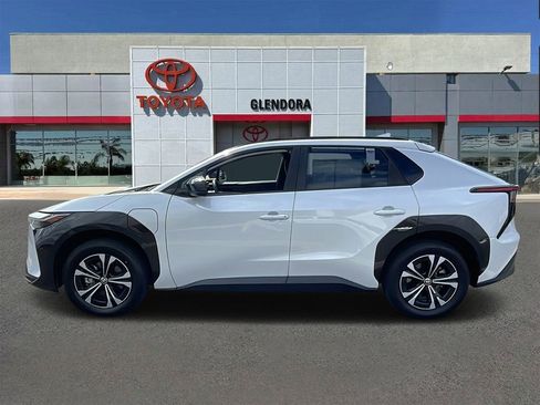 Certified 2024 Toyota bZ4X FWD image 6