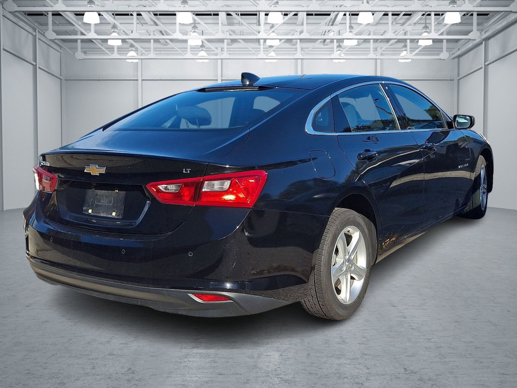 Used 2024 Chevrolet Malibu LT FWD image 3