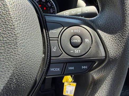 Used 2020 Toyota RAV4 LE w/ All Weather Liner Package AWD/4WD image 12