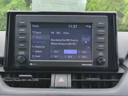 Used 2022 Toyota RAV4 XLE w/ Convenience Package AWD/4WD image 19