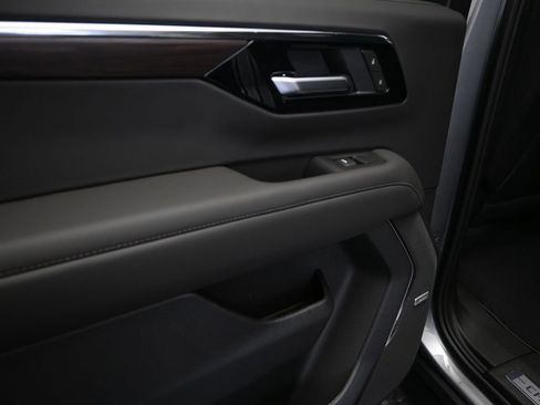 New 2026 Chevrolet Tahoe Z71 image 15