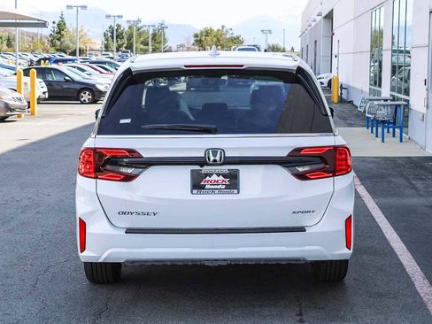 New 2026 Honda Odyssey Sport-L image 7
