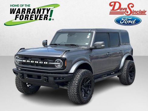 Used 2023 Ford Bronco Outer Banks AWD/4WD image 1