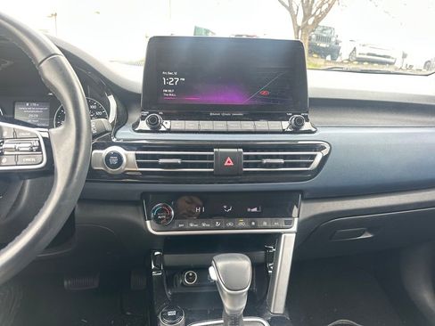 Used 2023 Kia Seltos S w/ Navigation Package image 34