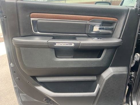 Used 2017 RAM 1500 Laramie w/ Convenience Group image 15