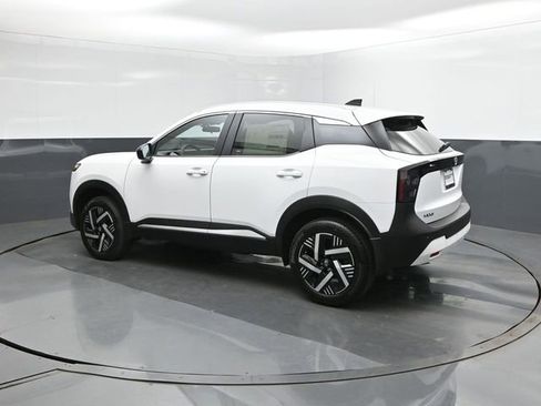 New 2026 Nissan Kicks SV image 5