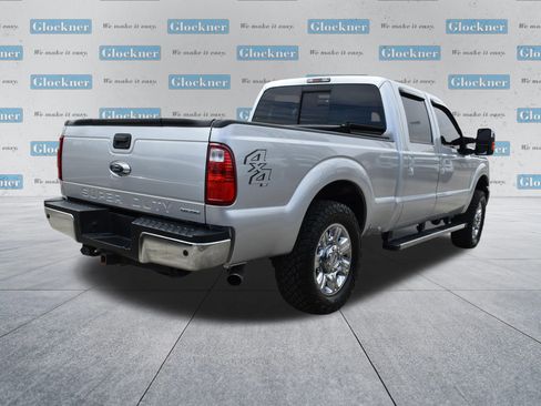 Used 2016 Ford F250 Lariat w/ Chrome Package image 6