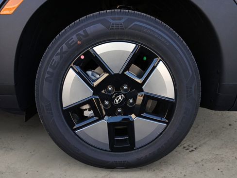 New 2026 Hyundai Santa Fe SE image 14