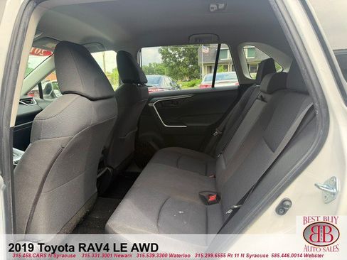 Used 2019 Toyota RAV4 LE w/ All Weather Liner Package AWD/4WD image 11