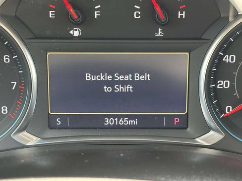 Used 2023 Chevrolet Traverse LT AWD/4WD image 23