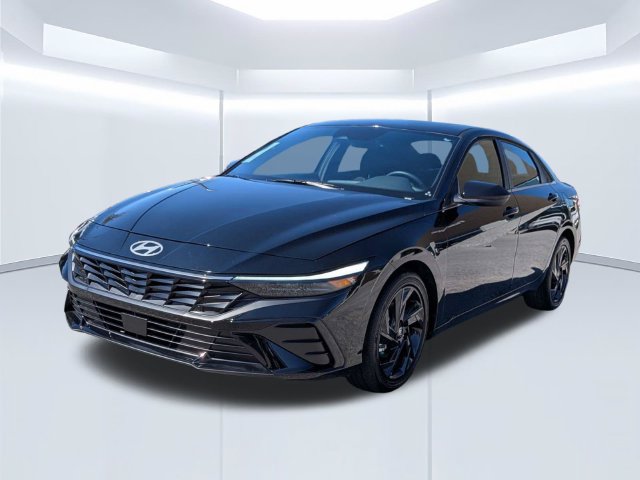 Certified 2026 Hyundai Elantra SEL Sport Premium FWD image 9