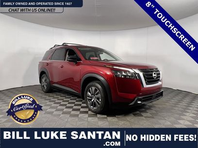 Used 2024 Nissan Pathfinder SV