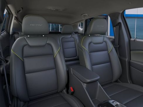 New 2026 Chevrolet Trax ACTIV w/ Driver Confidence Package FWD image 16
