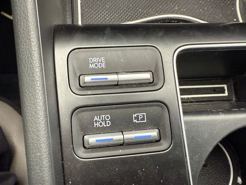 Used 2024 Hyundai Sonata SEL FWD image 17