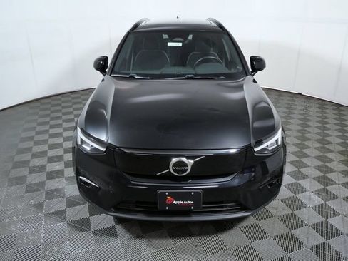 Used 2023 Volvo XC40 Recharge Plus AWD/4WD image 3