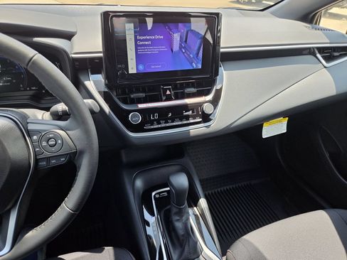Used 2026 Toyota Corolla SE FWD image 17