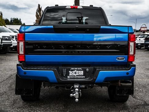 Used 2020 Ford F350 Platinum w/ FX4 Off-Road Package AWD/4WD image 16