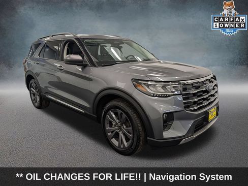 Used 2025 Ford Explorer Active w/ Active Comfort Package AWD/4WD image 3