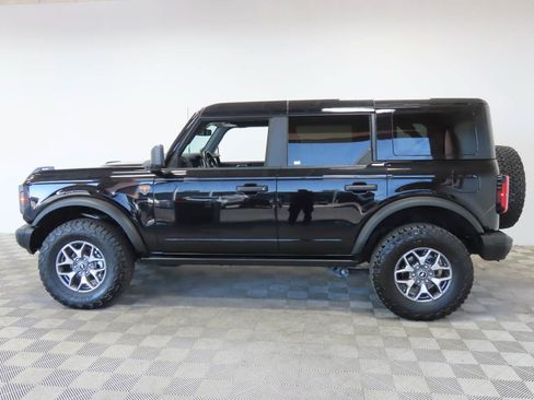 Used 2025 Ford Bronco Badlands AWD/4WD image 5