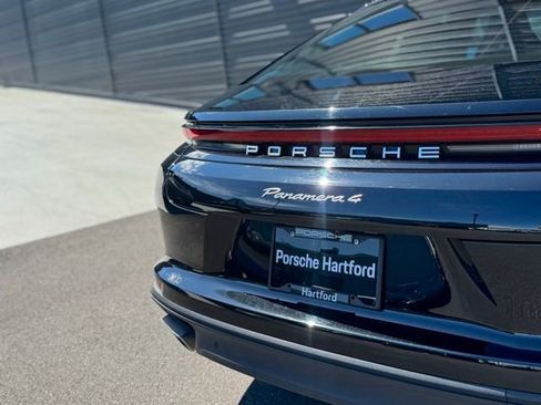 Used 2025 Porsche Panamera 4 AWD/4WD image 33