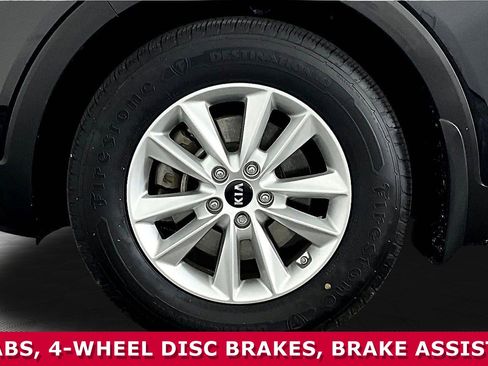 Used 2020 Kia Sorento LX AWD/4WD image 29