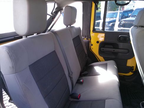 Used 2008 Jeep Wrangler Unlimited X image 11