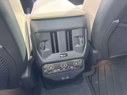 New 2026 BMW X3 xDrive30 w/ Premium Package image 31